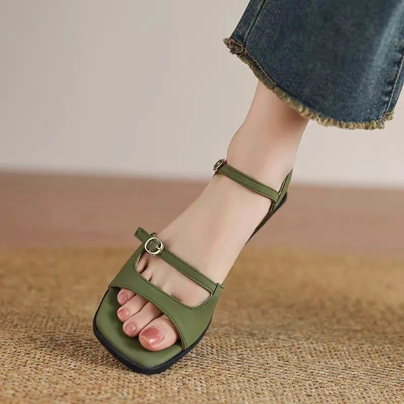 Sandali piatti da donna con ci - Sandals recensione e prezzo