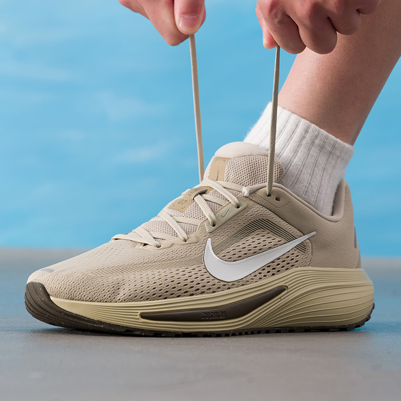 Scarpe da uomo Nike originali, - Lightweight Road Running Shoes recensione e prezzo